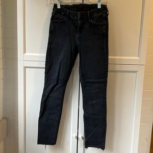 MOTHER Looker Ankle Fray jeans, size 25